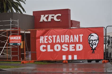 closed kfc locations.